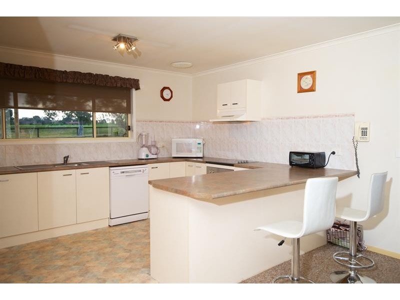 1156 Table Top Rd, Table Top NSW 2640