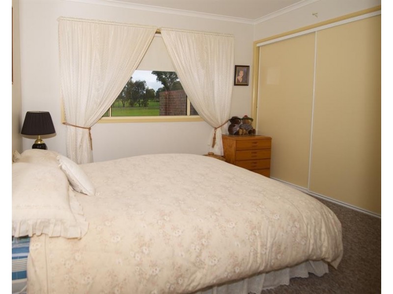 1156 Table Top Rd, Table Top NSW 2640
