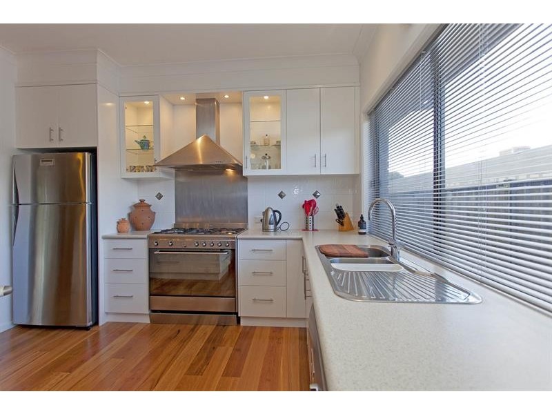 22 Worsley  Pl, Lavington NSW 2641