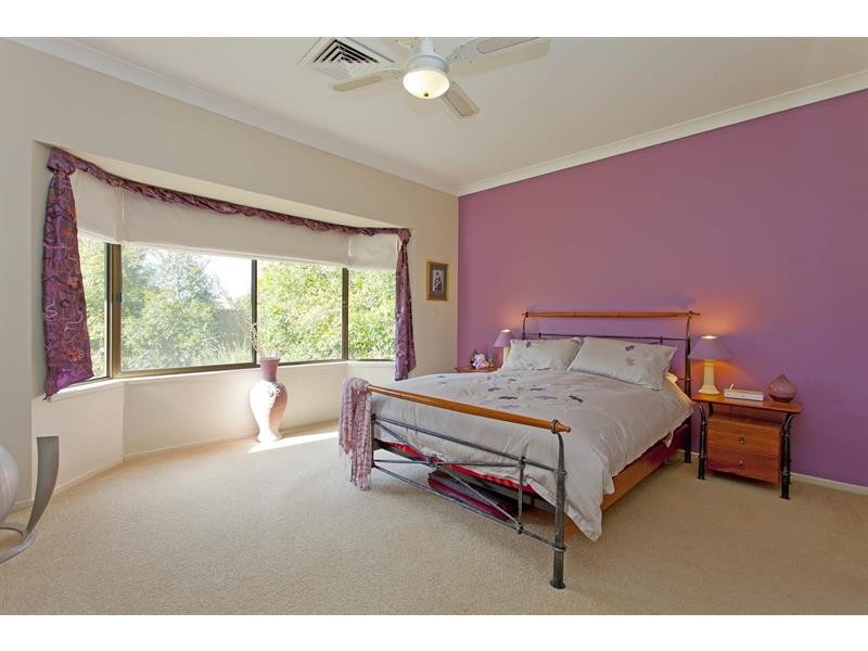 22 Worsley  Pl, Lavington NSW 2641