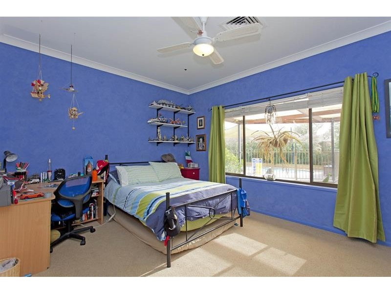 22 Worsley  Pl, Lavington NSW 2641
