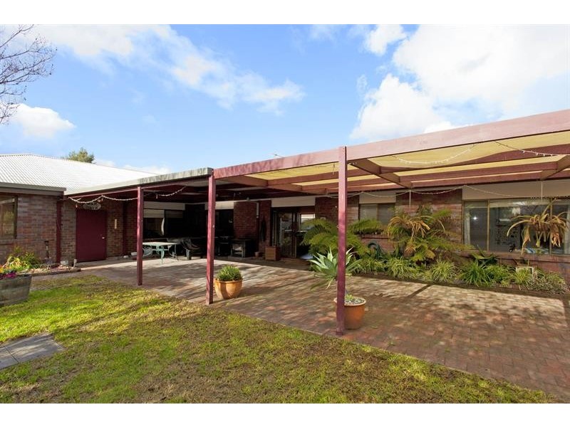 22 Worsley  Pl, Lavington NSW 2641