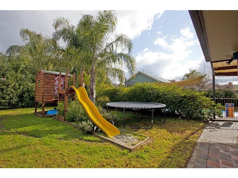 22 Worsley  Pl, Lavington NSW 2641