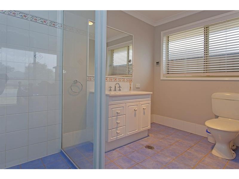 22 Almurta Ct, Springdale Heights NSW 2641