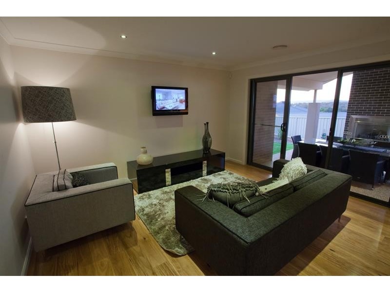 50 Fairway Gardens Rd, Thurgoona NSW 2640