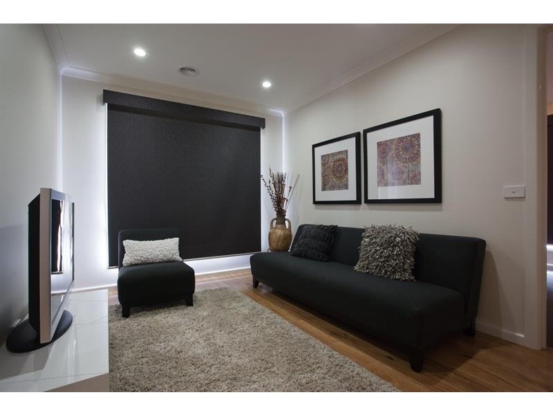 50 Fairway Gardens Rd, Thurgoona NSW 2640