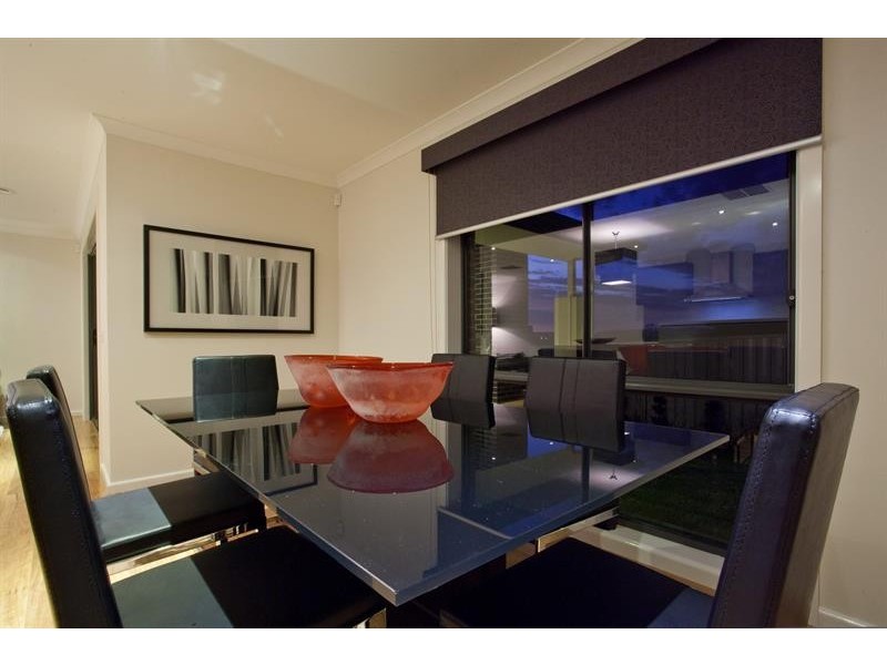 50 Fairway Gardens Rd, Thurgoona NSW 2640