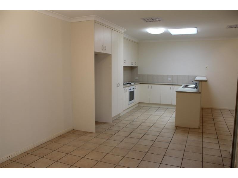 1/407 Logan Rd, North Albury NSW 2640