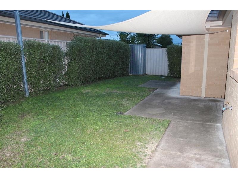 1/566 Buchhorn St, Lavington NSW 2641