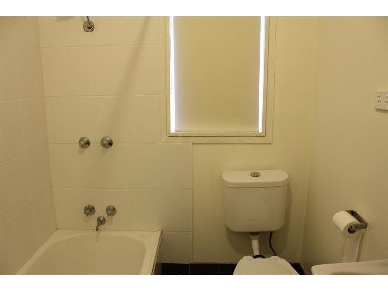 588 Jackson  Place, North Albury NSW 2640