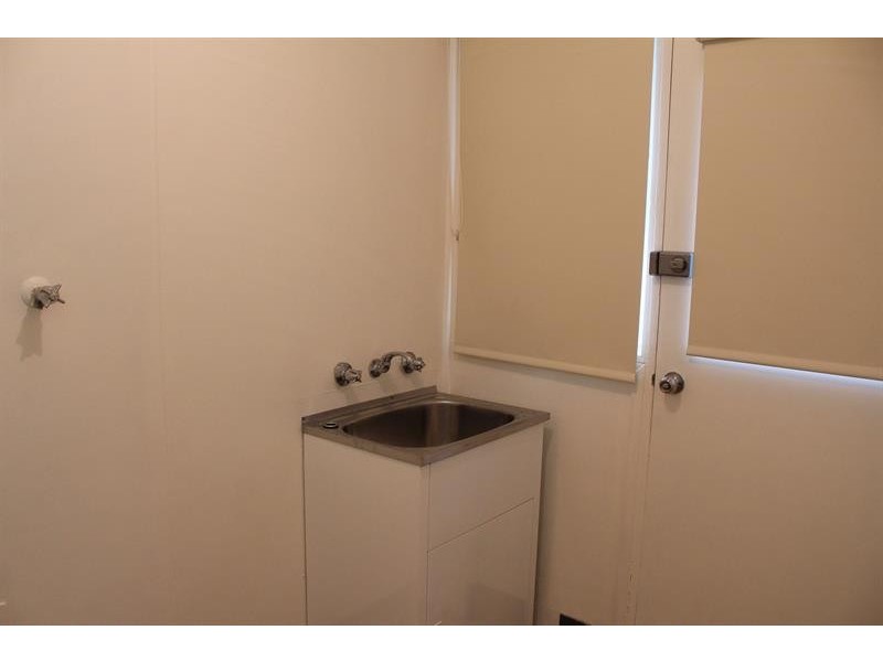 588 Jackson  Place, North Albury NSW 2640