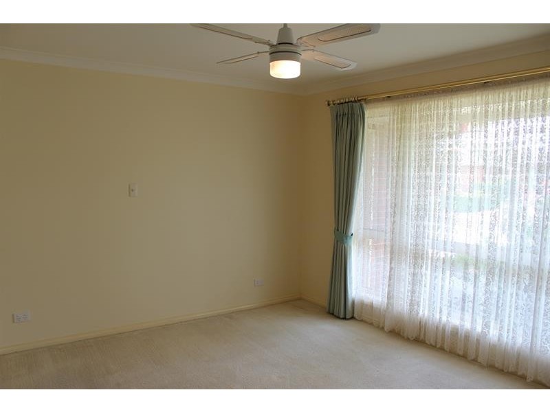 4 Bizet  Pl, Albury NSW 2640