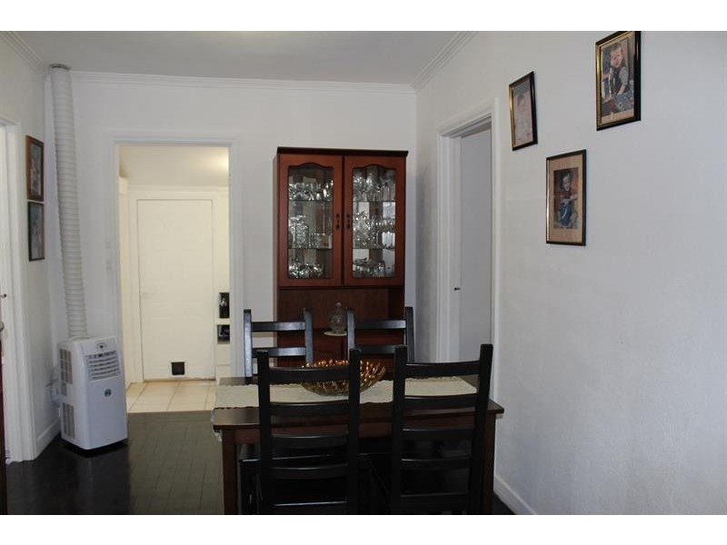 531 Comans Ave, Lavington NSW 2641