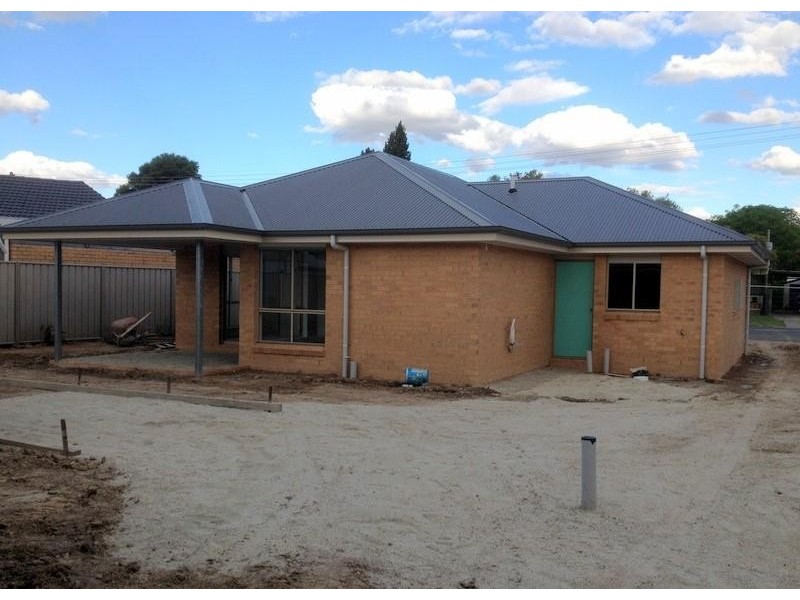 1/479 Mckenzie St, Lavington NSW 2641
