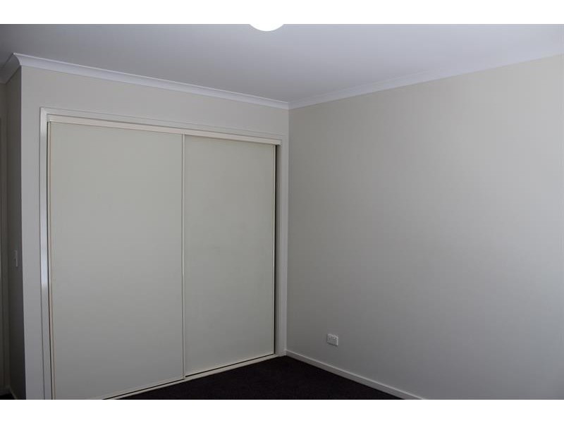 1/479 Mckenzie St, Lavington NSW 2641
