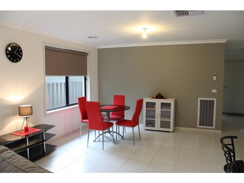 648 Centaur Rd, Lavington NSW 2641