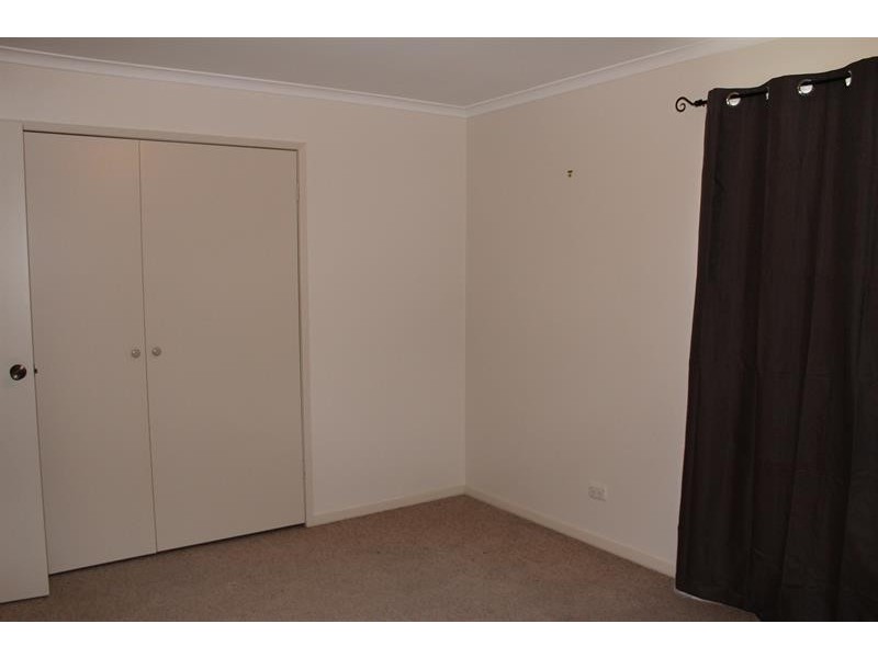 31 St Andrews Circuit, Thurgoona NSW 2640