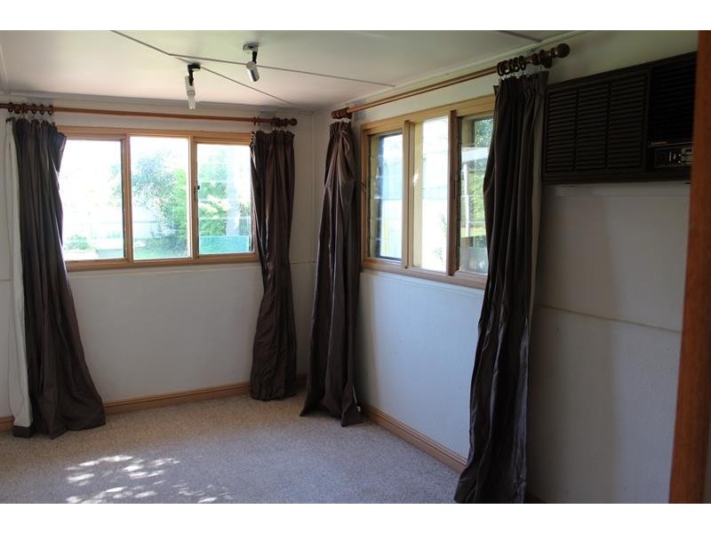 1089 Waugh Rd, North Albury NSW 2640