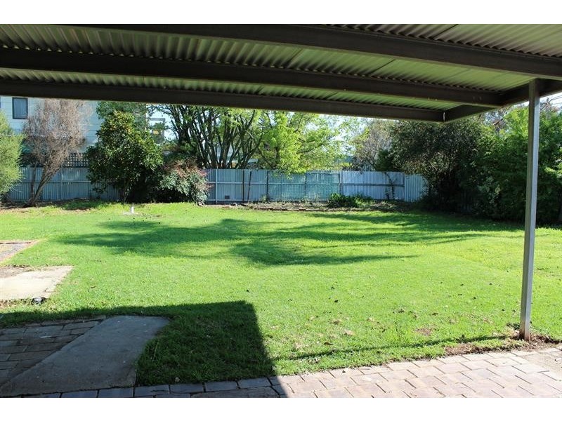 1089 Waugh Rd, North Albury NSW 2640