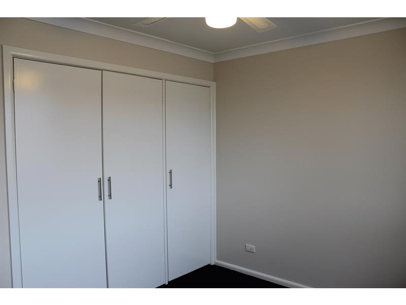 1/460 Douglas Rd, Lavington NSW 2641