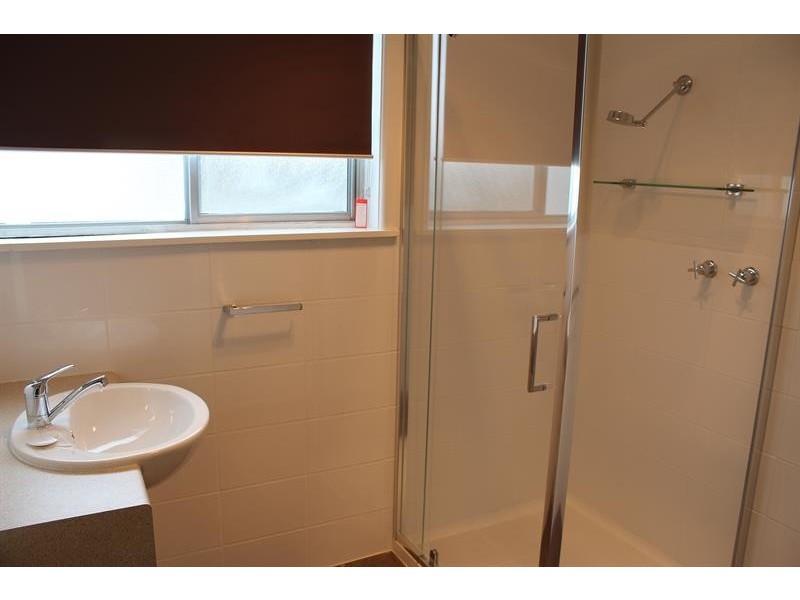 1/460 Douglas Rd, Lavington NSW 2641