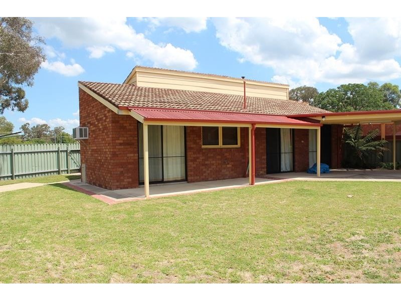 24 Garoogong Rd, Springdale Heights NSW 2641