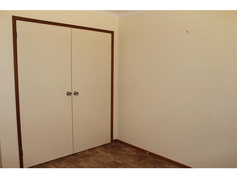 1/611 Prune St, Lavington NSW 2641