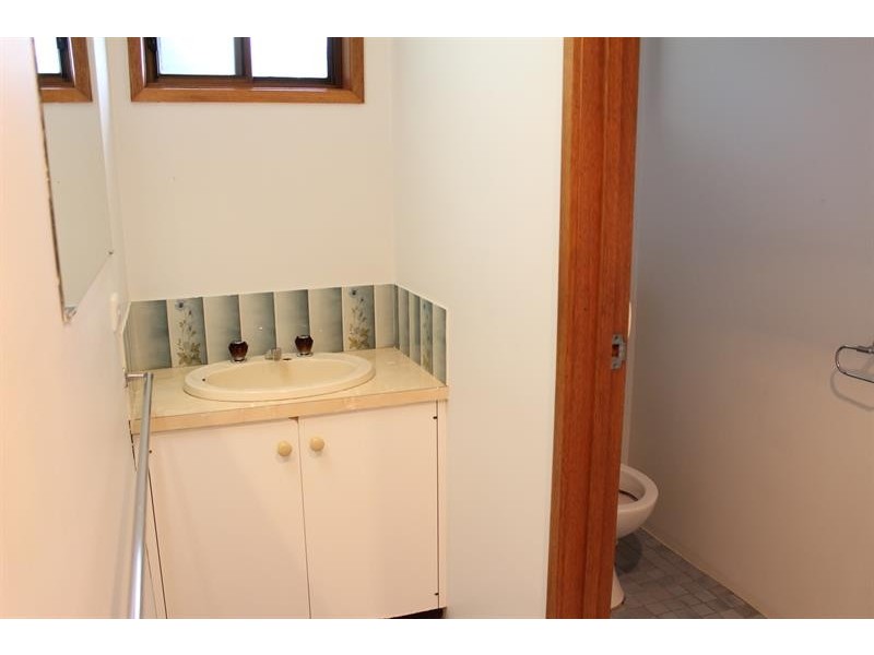 1/611 Prune St, Lavington NSW 2641