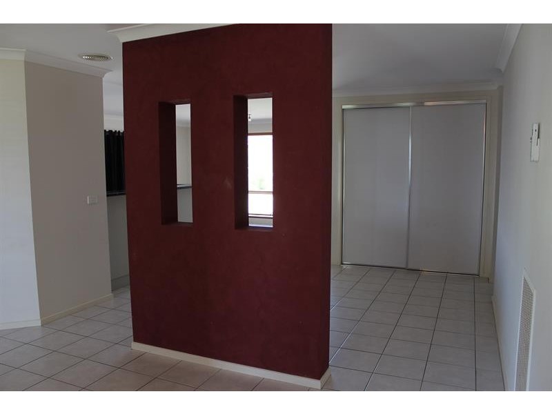 85 Adams St, Jindera NSW 2642