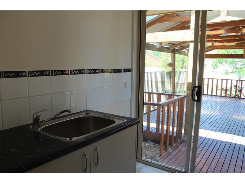 85 Adams St, Jindera NSW 2642