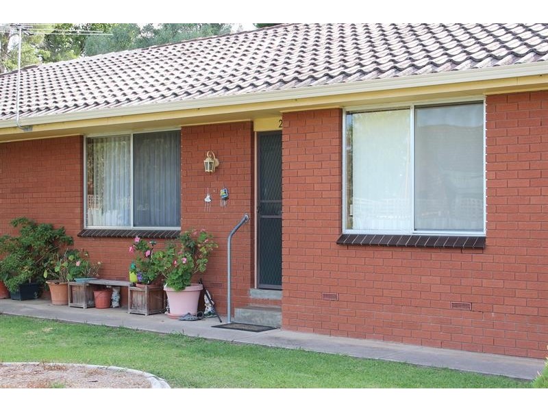 2/565 Grayfern  Ct, Lavington NSW 2641