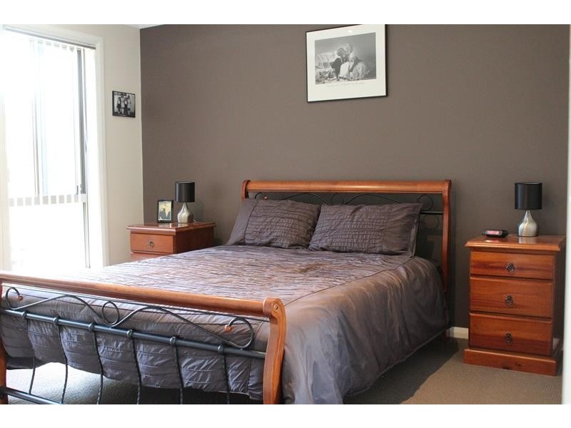 12 Winnell Ct, Thurgoona NSW 2640