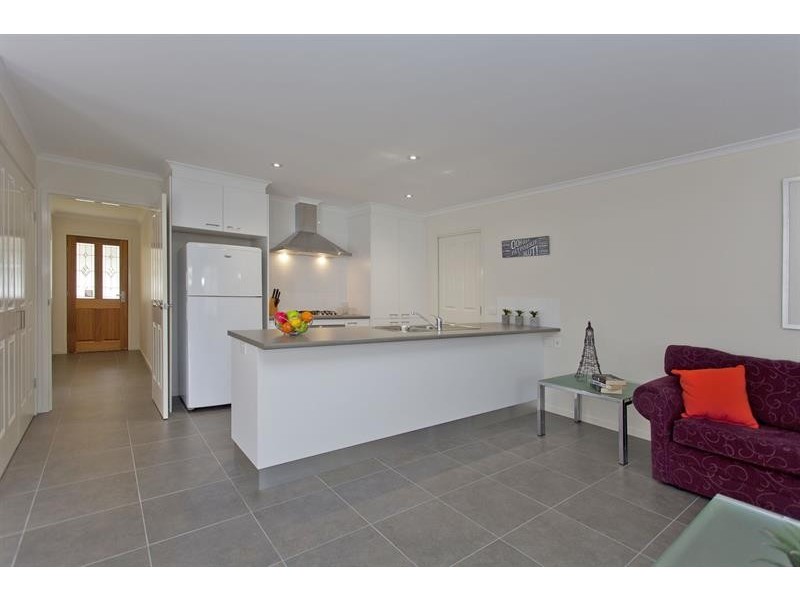 1/479 Mckenzie St, Lavington NSW 2641