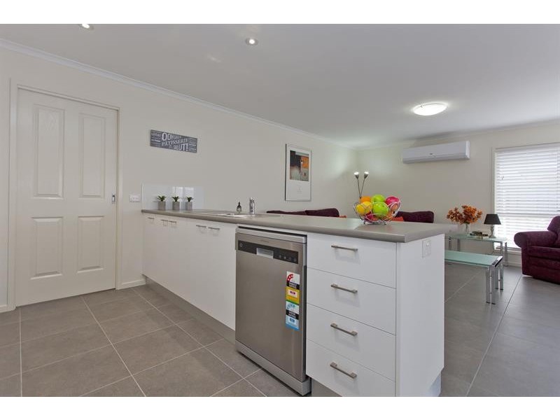 1/479 Mckenzie St, Lavington NSW 2641