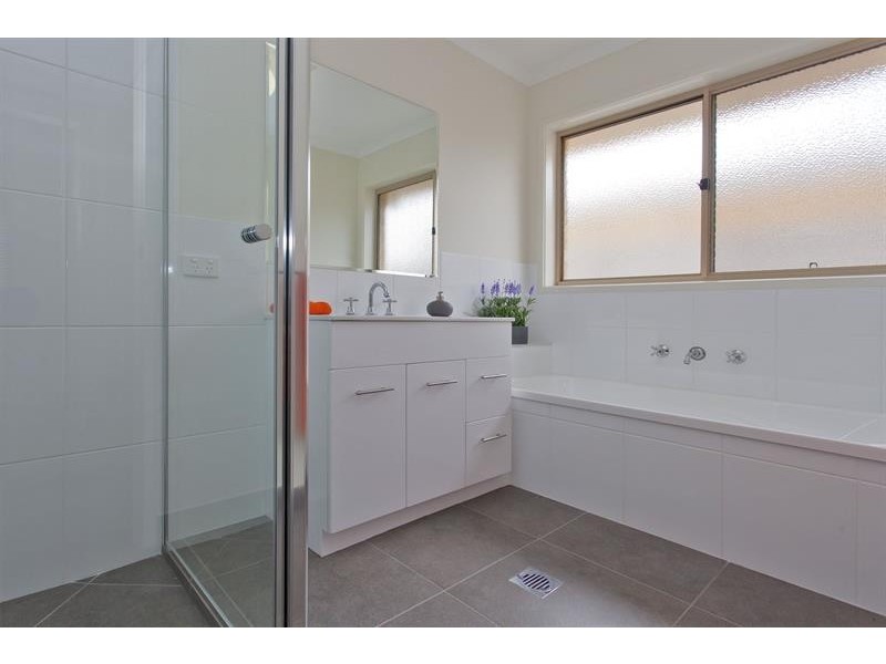 1/479 Mckenzie St, Lavington NSW 2641