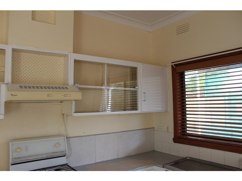 466 Mcdonald Rd, Lavington NSW 2641