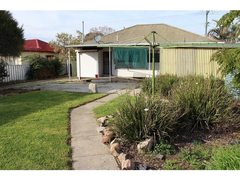466 Mcdonald Rd, Lavington NSW 2641