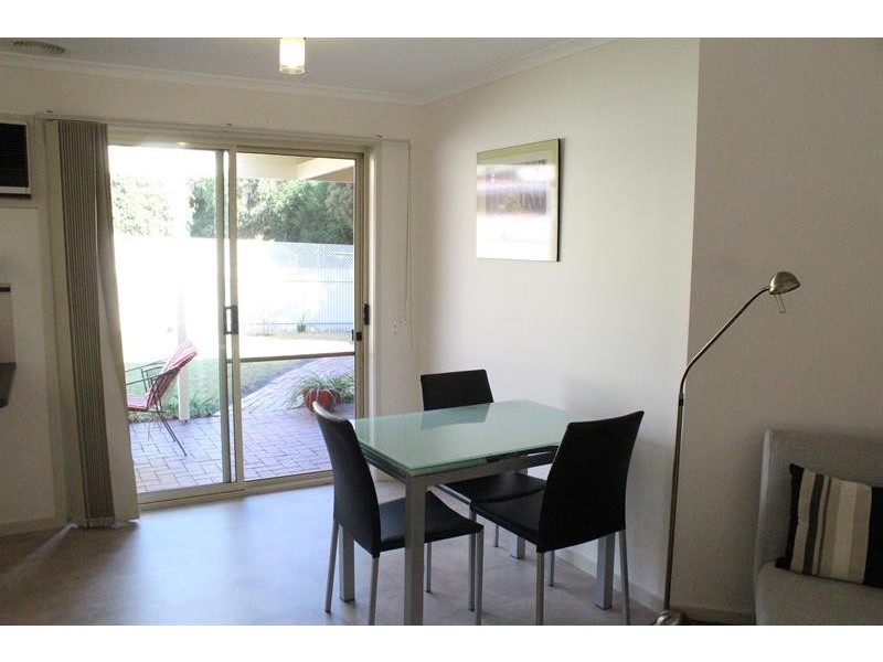 2/107 Southernview Drive Dr, Albury NSW 2640