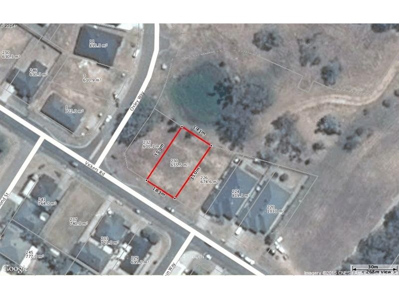 230 Vickers Rd, Lavington NSW 2641