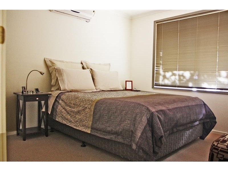 2/107 Southernview  Dr, West Albury NSW 2640