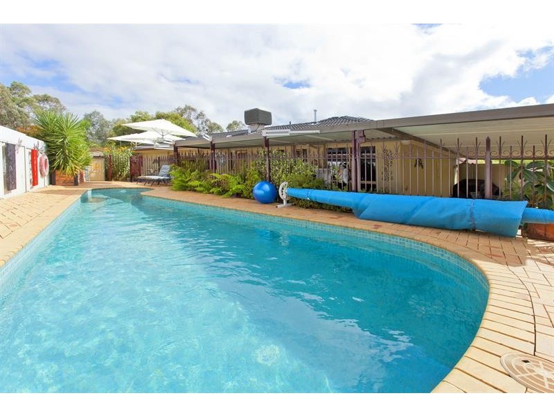 4 Daysdale Way, Thurgoona NSW 2640