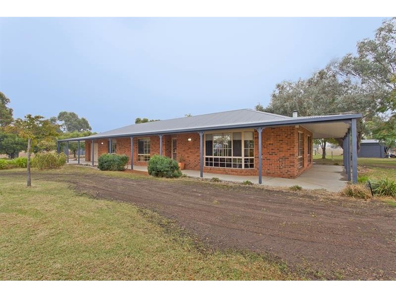 4452 Riverina Hwy, Howlong NSW 2643