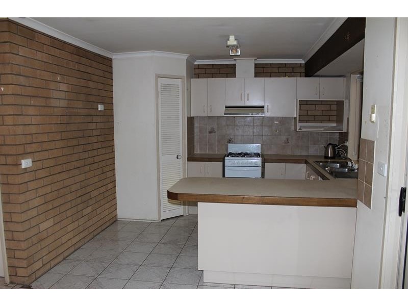 2/130 Borella Rd, East Albury NSW 2640