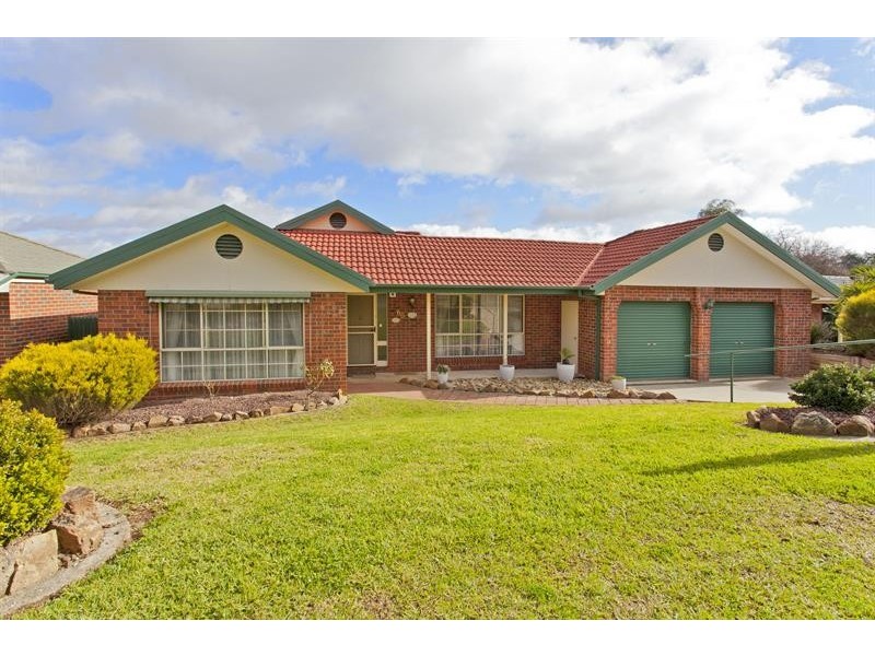 60 Maryville Way, Thurgoona NSW 2640