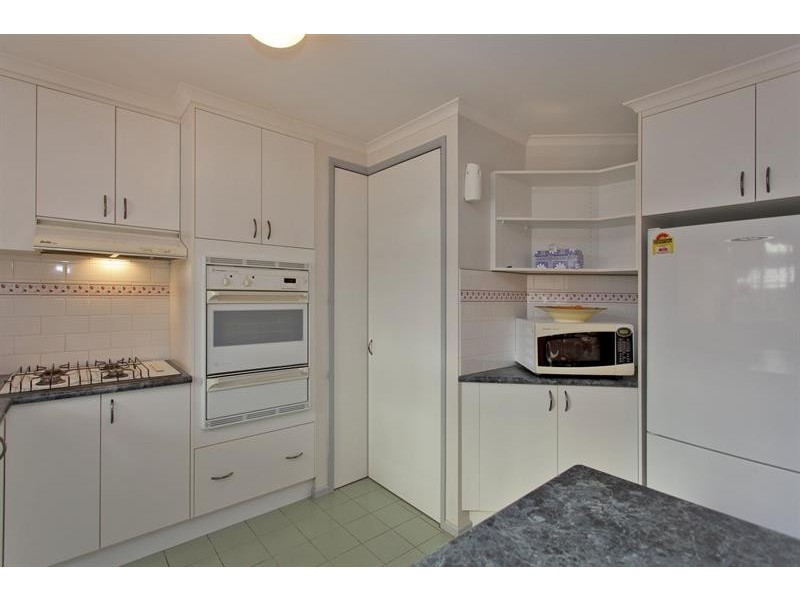 60 Maryville Way, Thurgoona NSW 2640