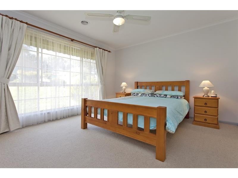 60 Maryville Way, Thurgoona NSW 2640
