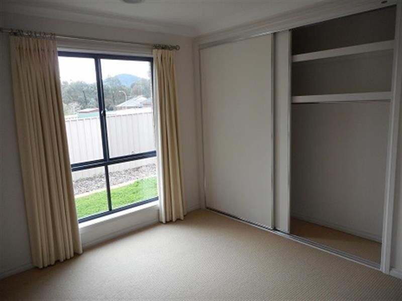 26 Berberick Ct, Thurgoona NSW 2640