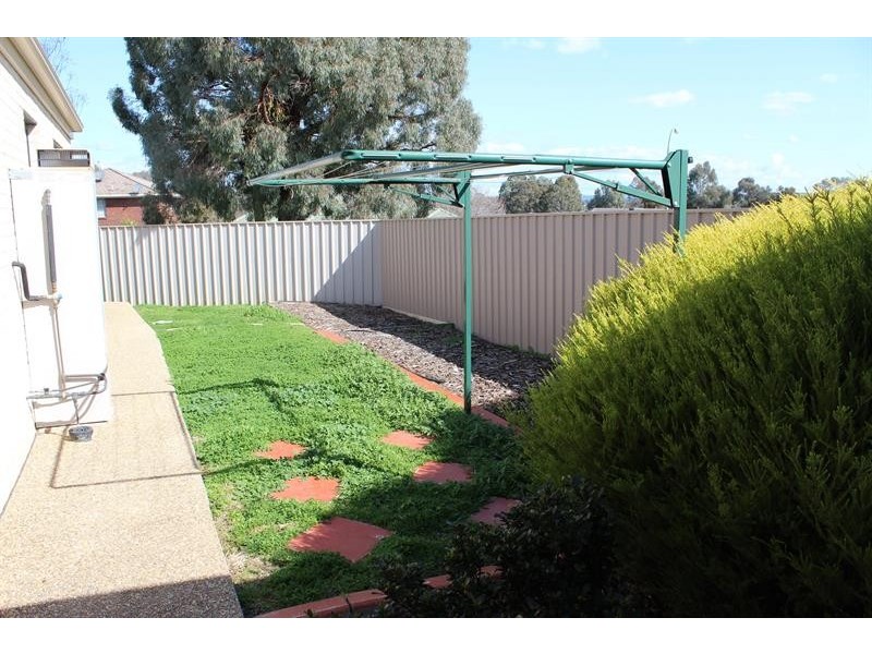 26 Berberick Ct, Thurgoona NSW 2640