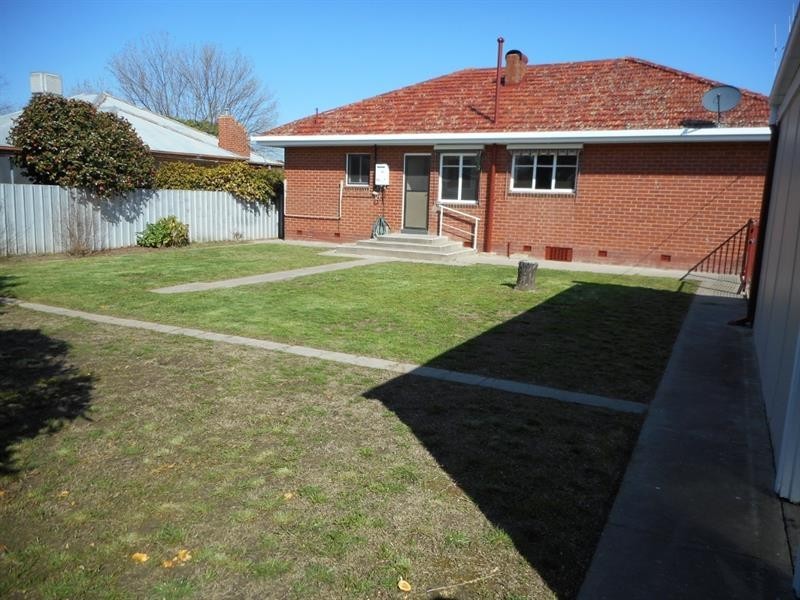 306 Tulla St, North Albury NSW 2640