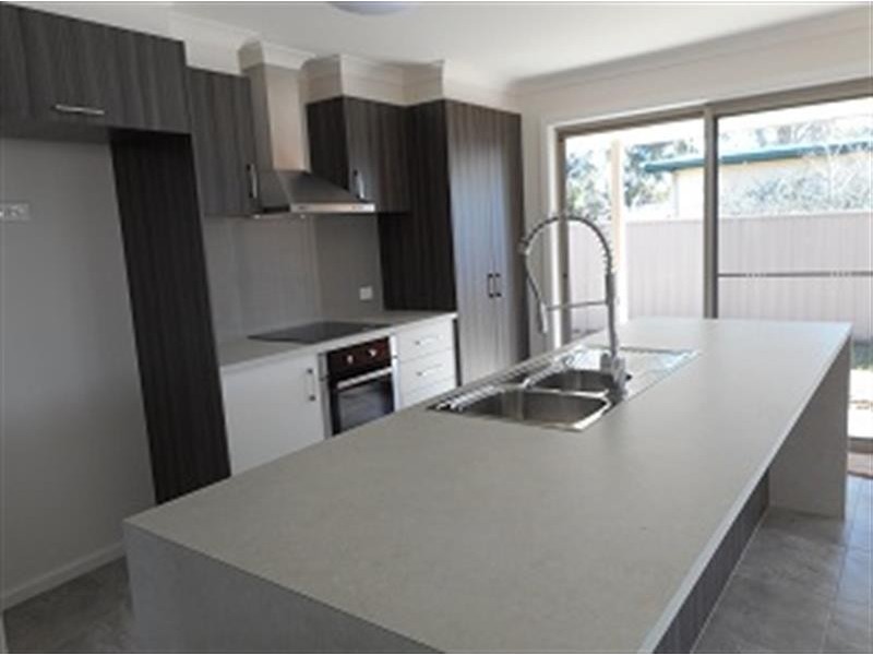190 Urana Rd, Jindera NSW 2642